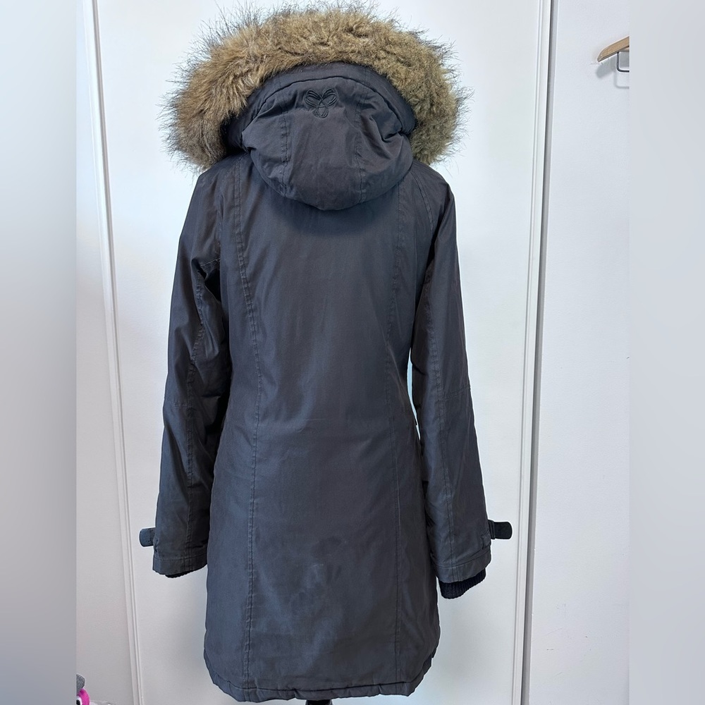 ❌SOLD❌TNA | Aritzia Black Aspen Parka - XS - Picture 3 of 7